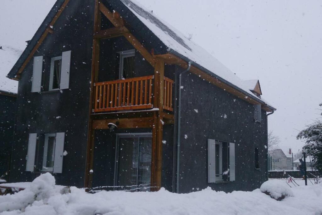 リュス・サン・ソヴァール Chalet Toyヴィラ エクステリア 写真